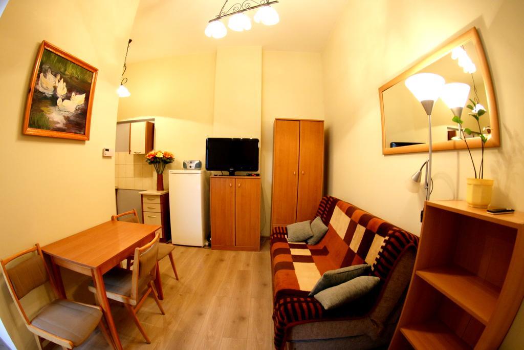 Old Town Krakow Studios Δωμάτιο φωτογραφία