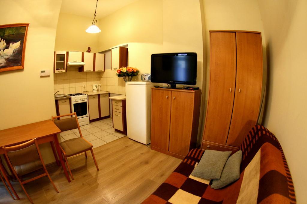Old Town Krakow Studios Δωμάτιο φωτογραφία